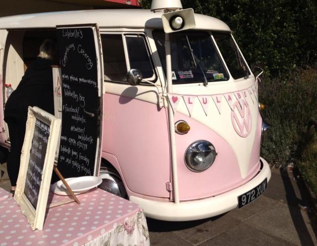 1233363_10201171589665271_221168957_n